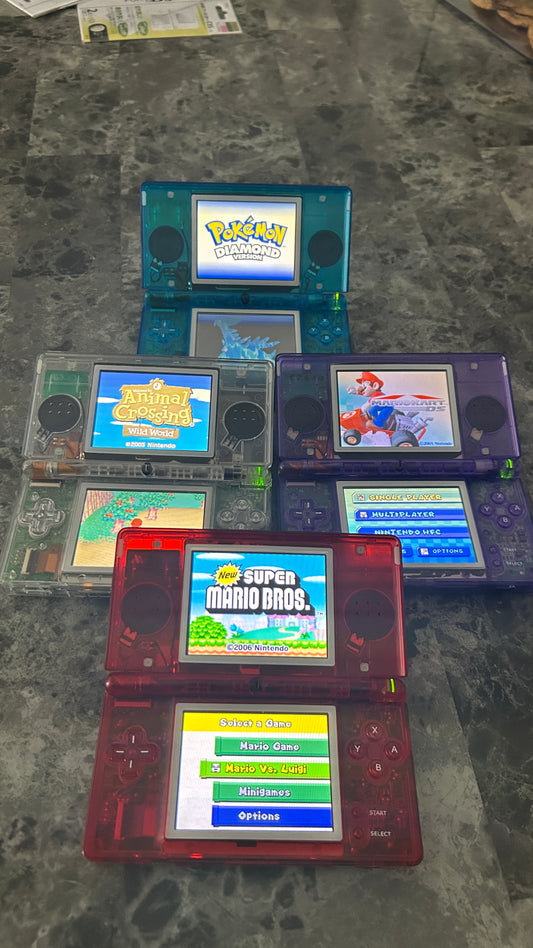 Nintendo DS Lite Console & R4 Card Bundle